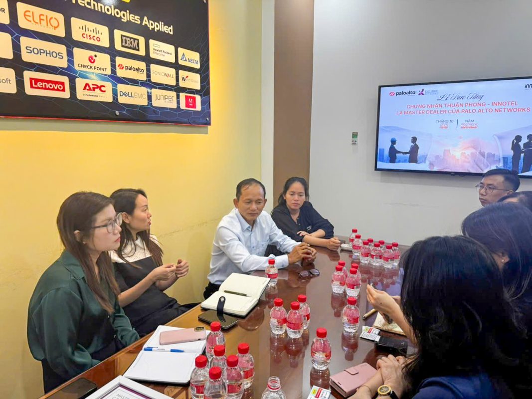 phân phối palo alto networks